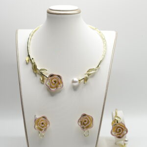 Royal Zirconia Rose Gold-Tone Jewellery Collection